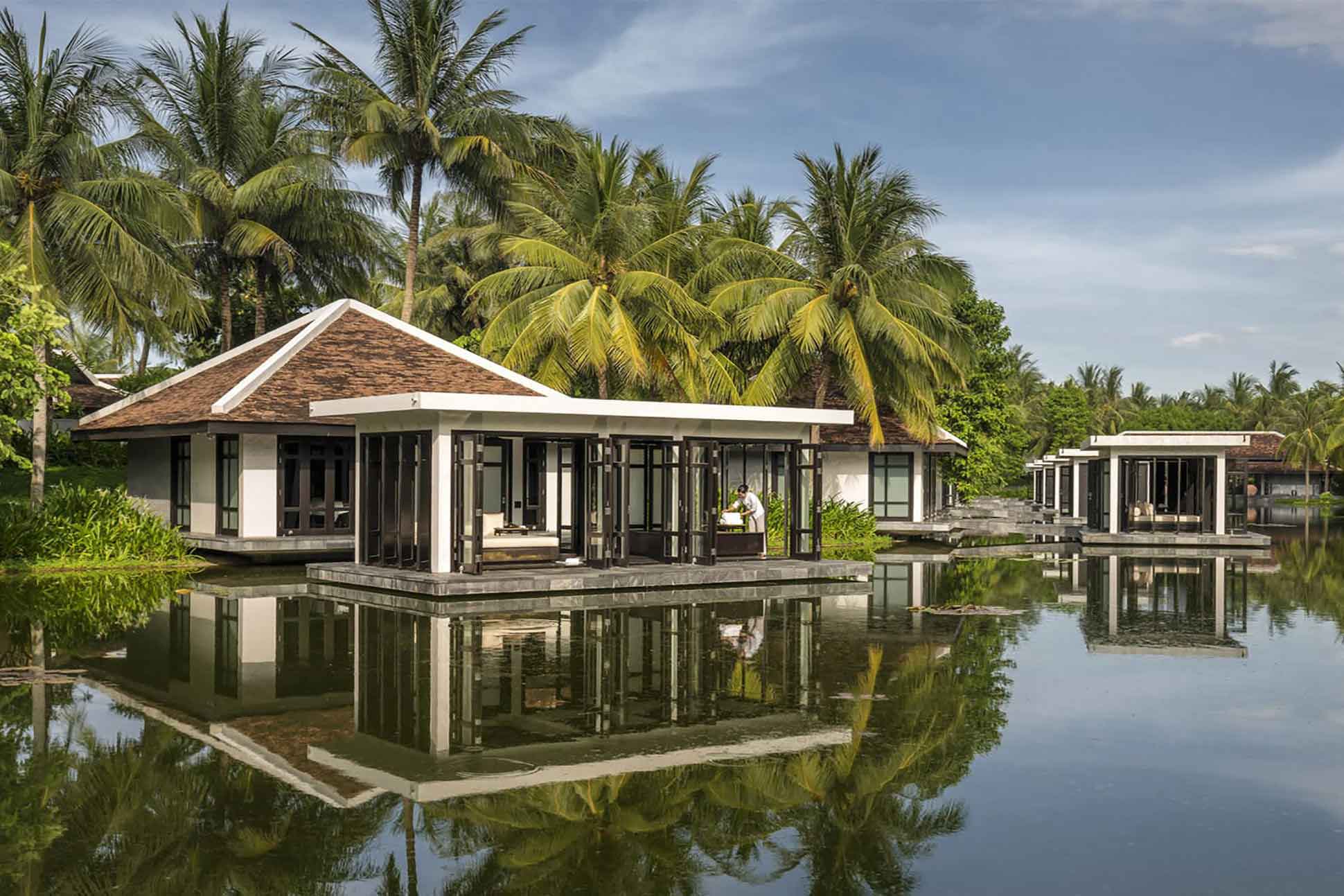 TOP 20+ LUXURY HOTELS TO STAY IN VIETNAM 2022 (MUST TRY BY TRAVELLERS)