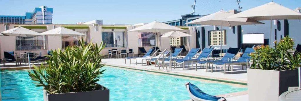 best hotel pools in vegas